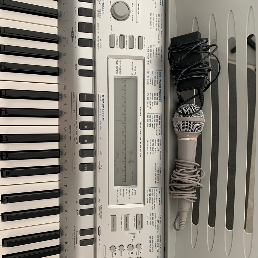 Casio wk-210 - Picture 3 of 4